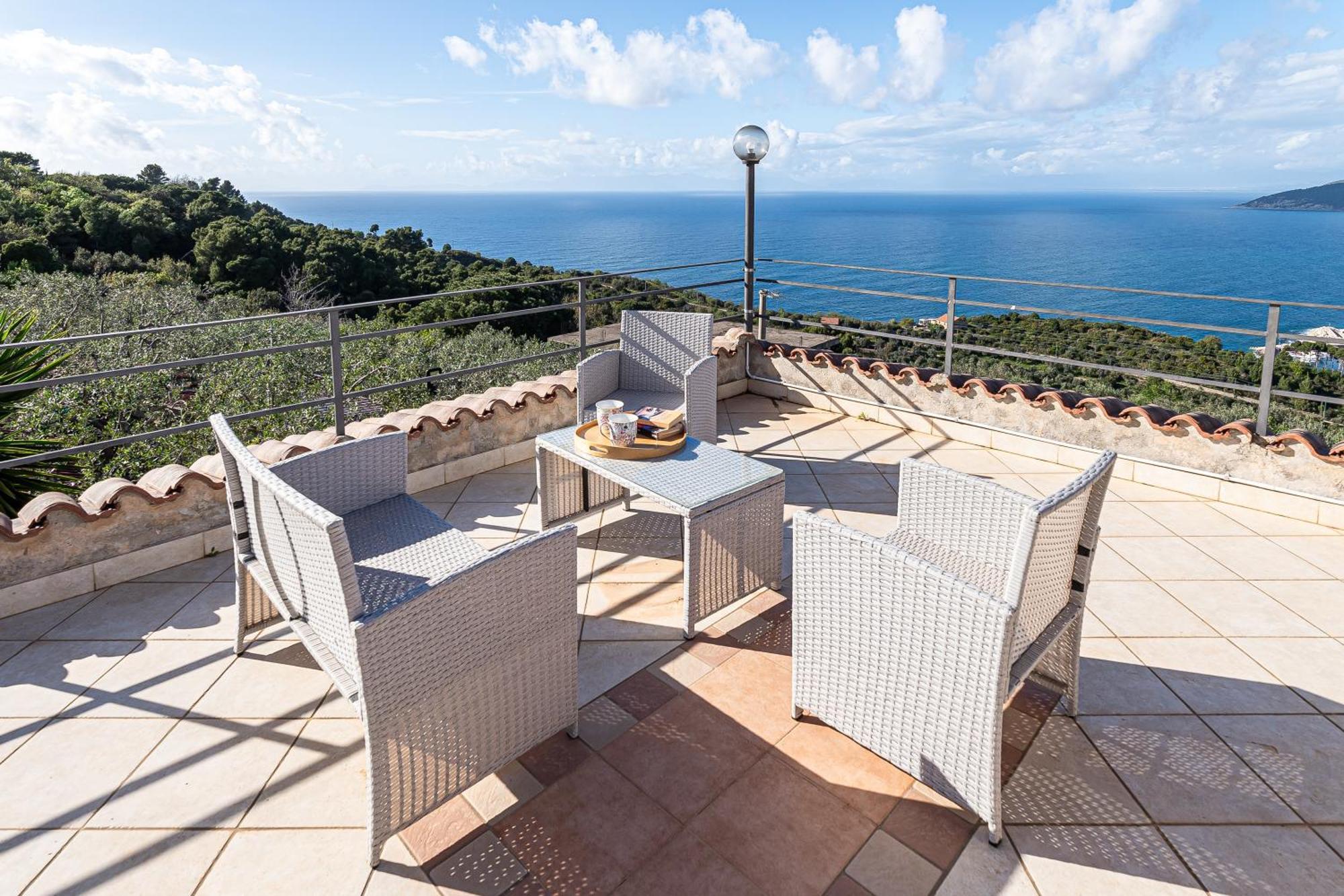 Bellezza In Cilento Panoramic Apts Castellabate Exterior foto